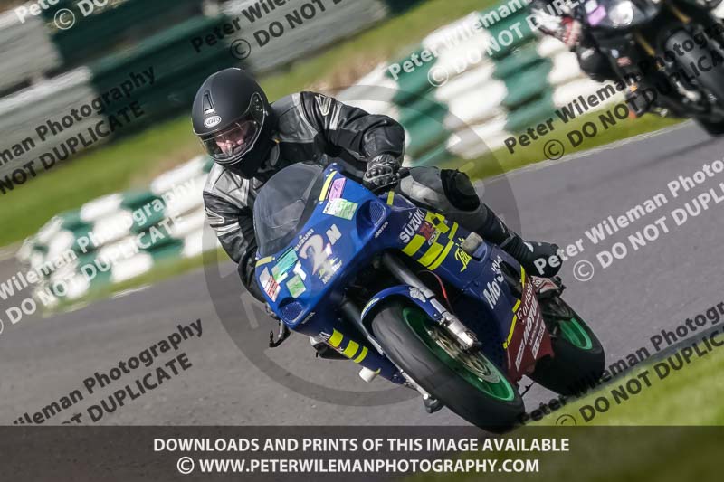 cadwell no limits trackday;cadwell park;cadwell park photographs;cadwell trackday photographs;enduro digital images;event digital images;eventdigitalimages;no limits trackdays;peter wileman photography;racing digital images;trackday digital images;trackday photos